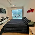 Economico Morros con vista al mar
